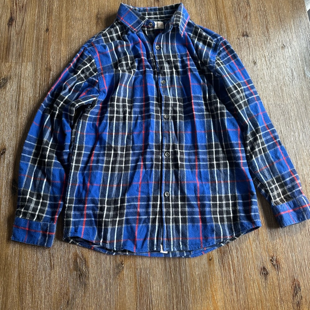 3/27$ NWOT Zara Kids Blue Plaid Button Down Flannel Shirt size 11/12